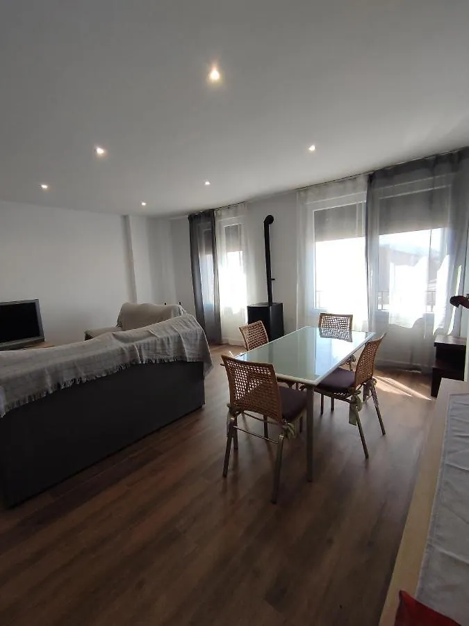 Apartamento Ancha Centro Huetor Tajar Spain